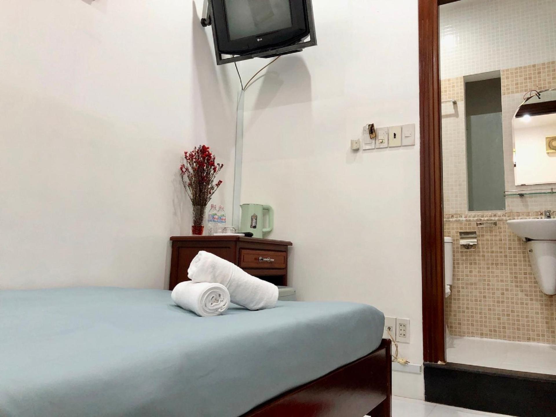 Saigon Cozy2 Hotel At 241 Pham Ngu Lao Street Ho Chi Minh City Exterior photo